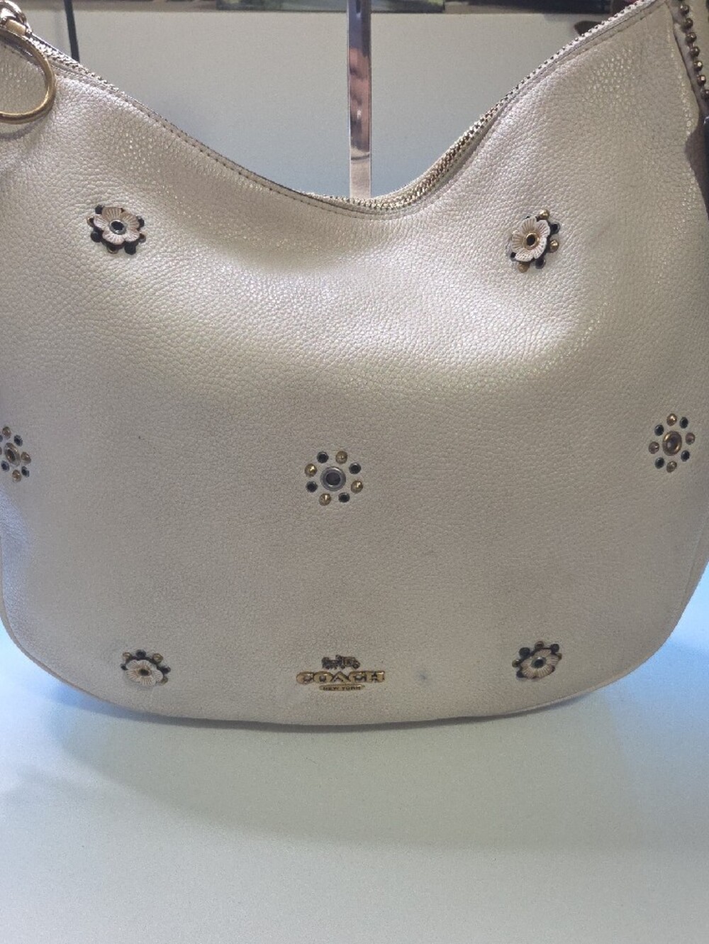 Coach Western Rivets/tea Rose Nomad Hobo Cream Leather - Picture 2 of 12